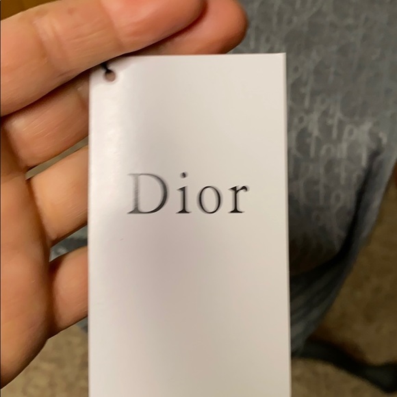 Scarf - Picture 2 of 3